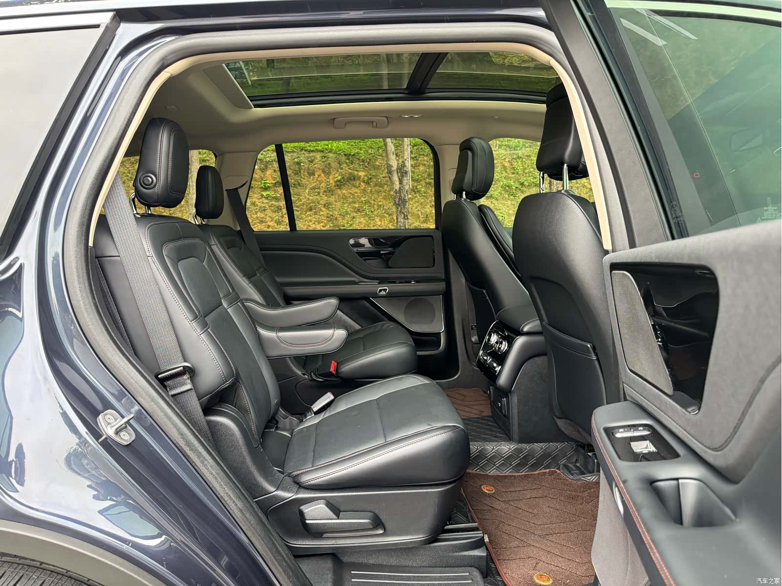 Lincoln Aviator, 2021 20