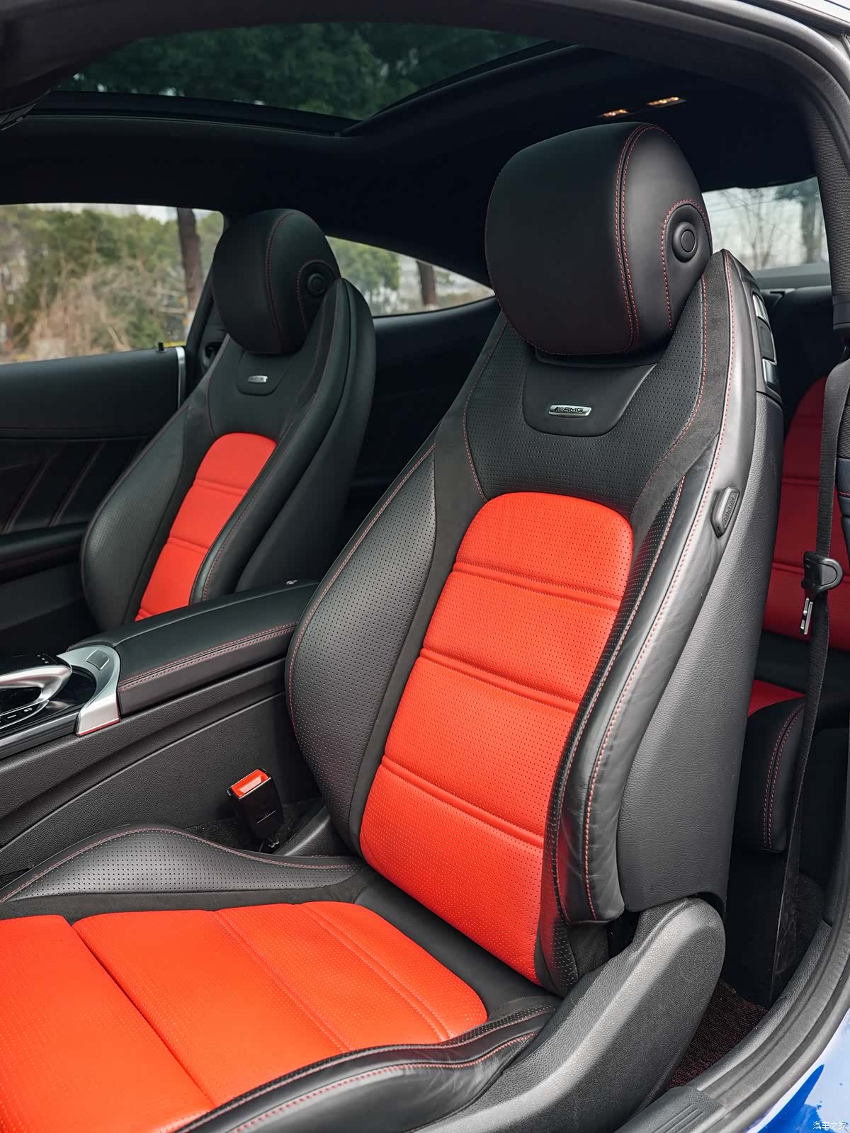 Mercedes-Benz C-Class, 2017 16
