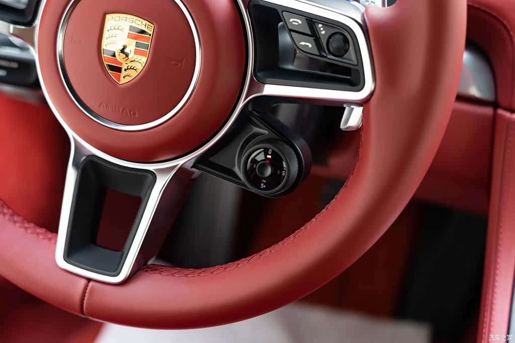 Porsche Cayman, 2019 16