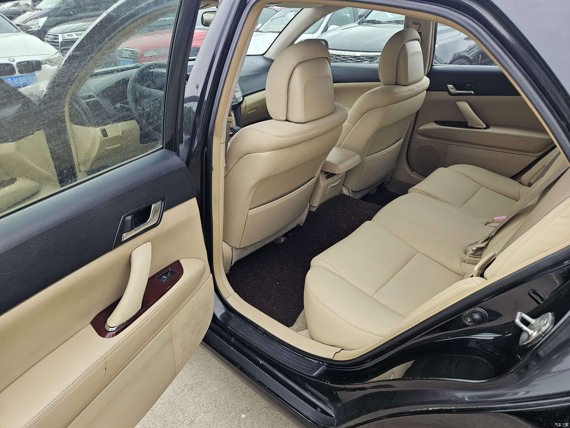 Toyota 2.5S, 2010 все фото