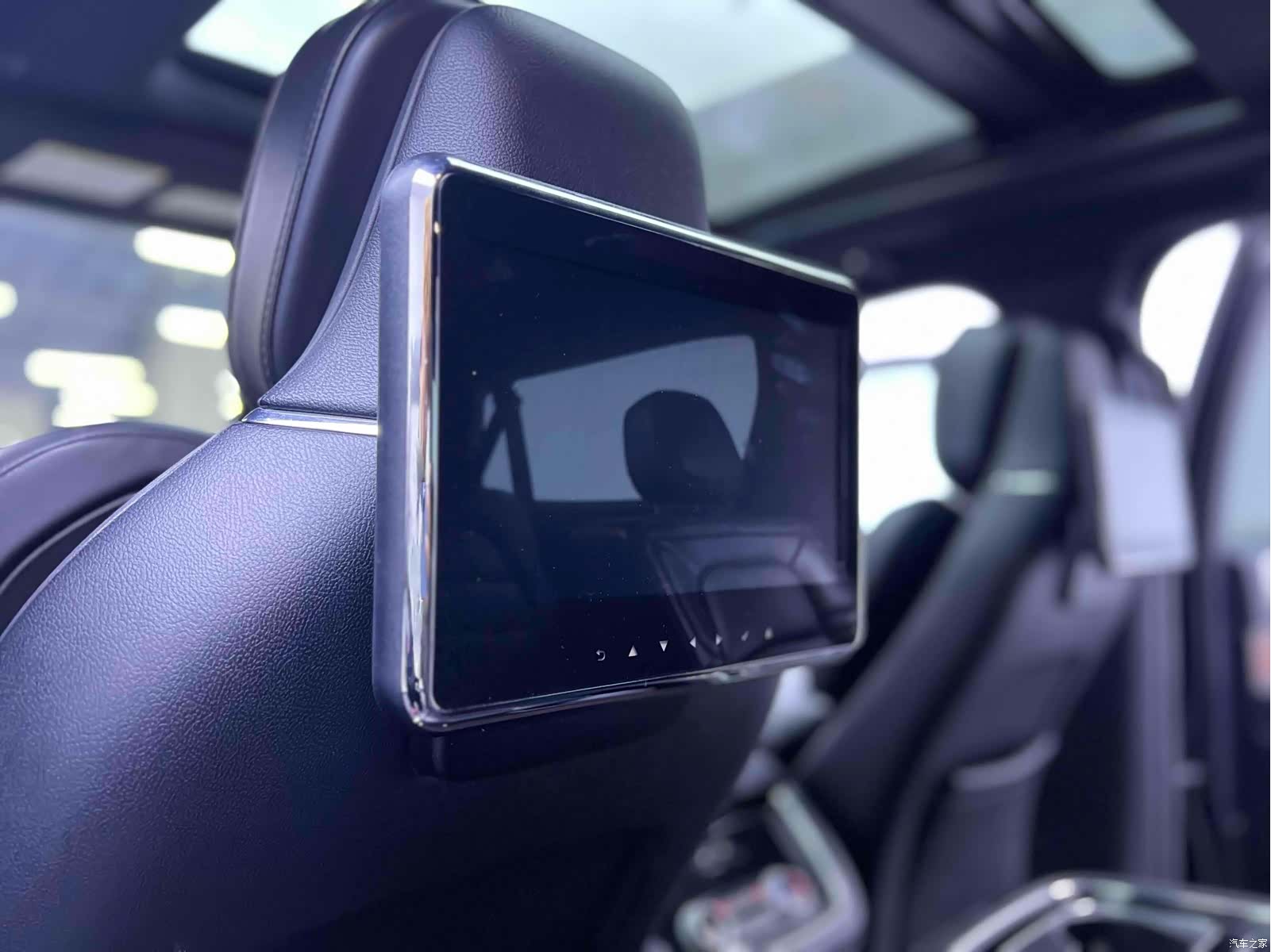 Lincoln Navigator, 2019 12