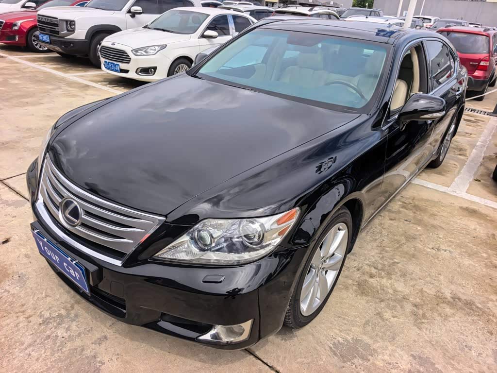 Lexus LS 2010 600hL