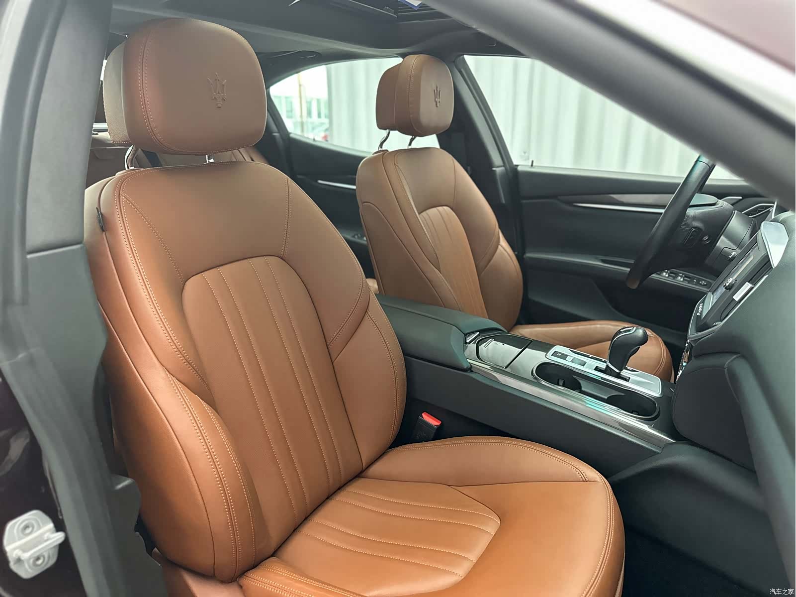 Maserati Ghibli, 2015 47