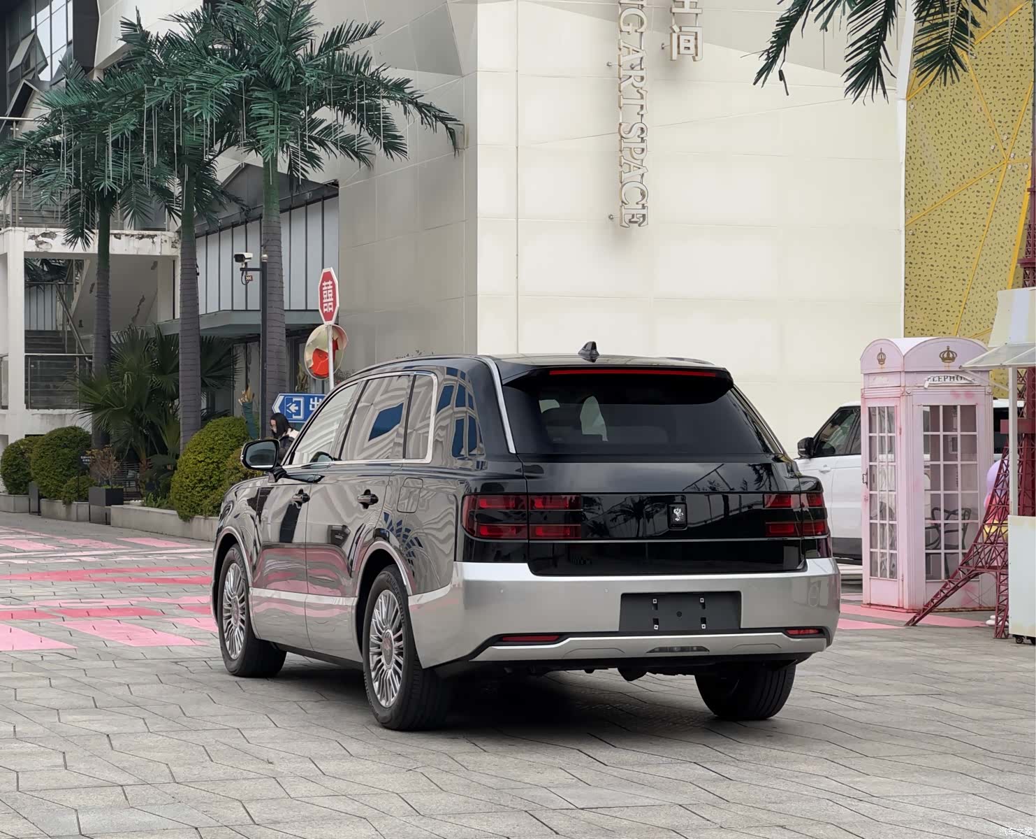 Toyota Century, 2024 6