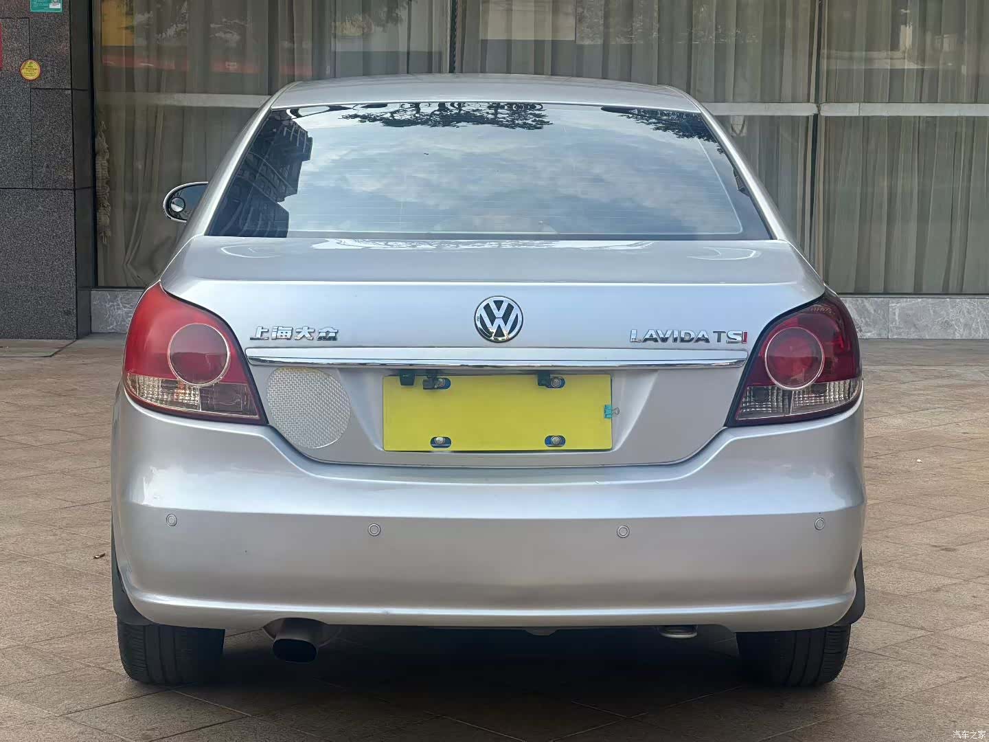 Volkswagen Lavida, 2011 9