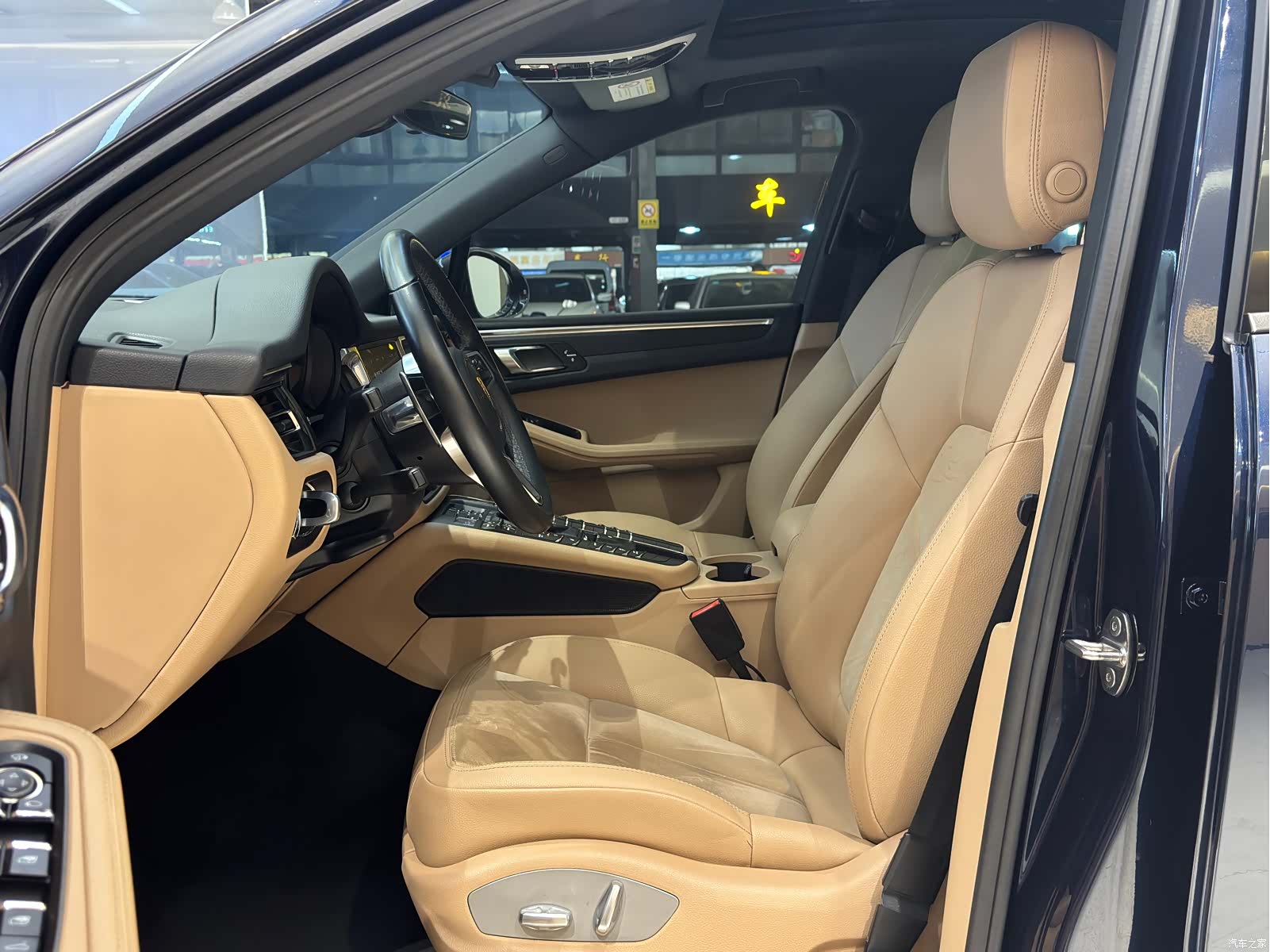 Porsche Macan, 2019 12