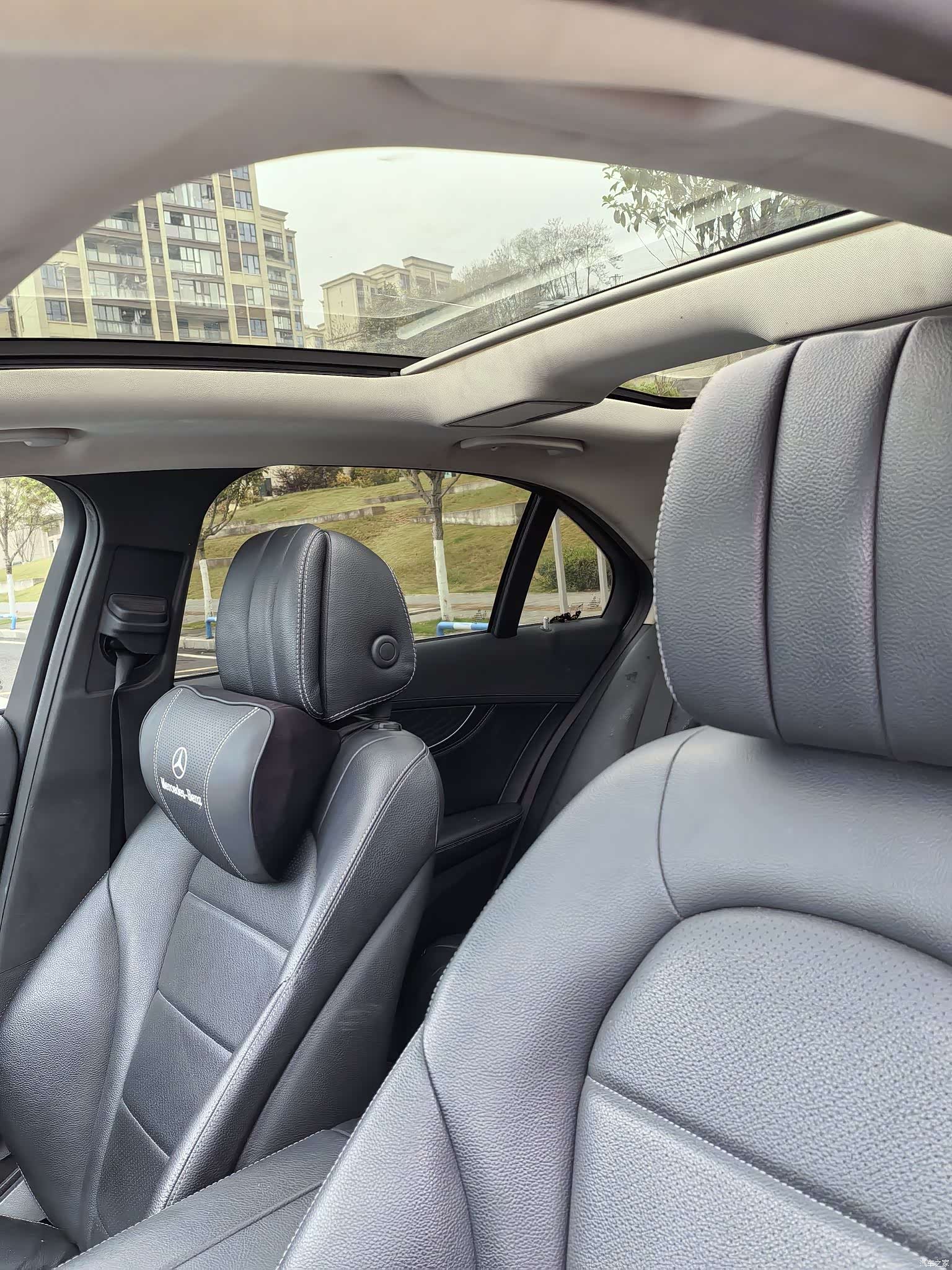 Mercedes-Benz C-Class, 2015 18