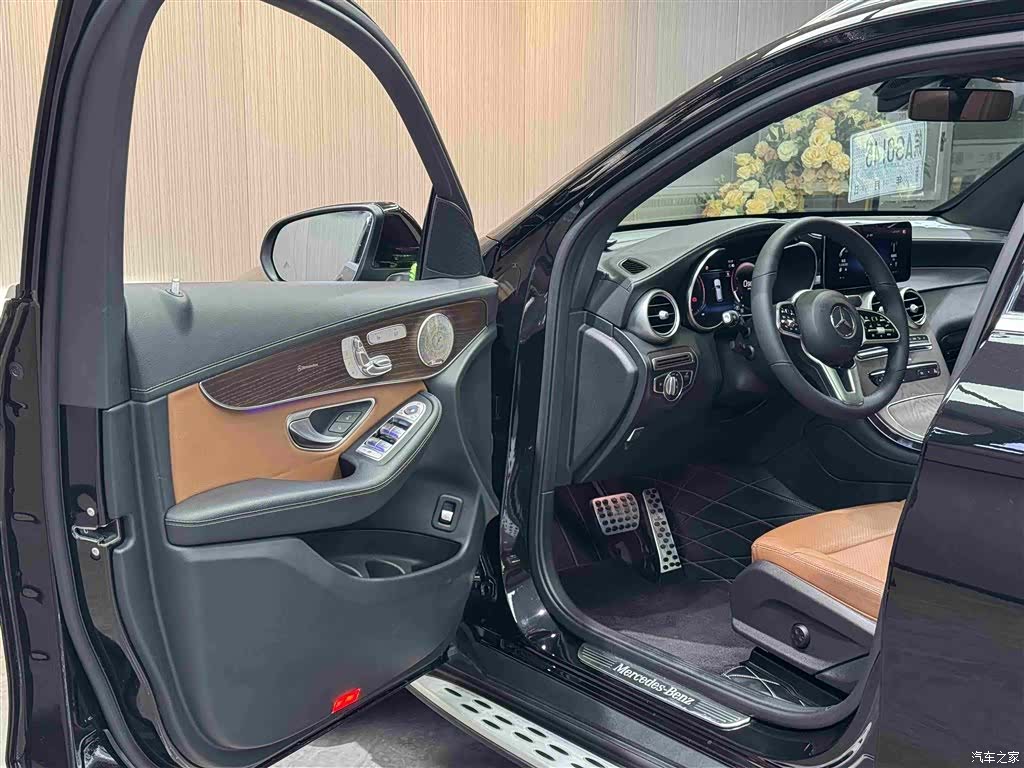 Mercedes-Benz GLC, 2023 4