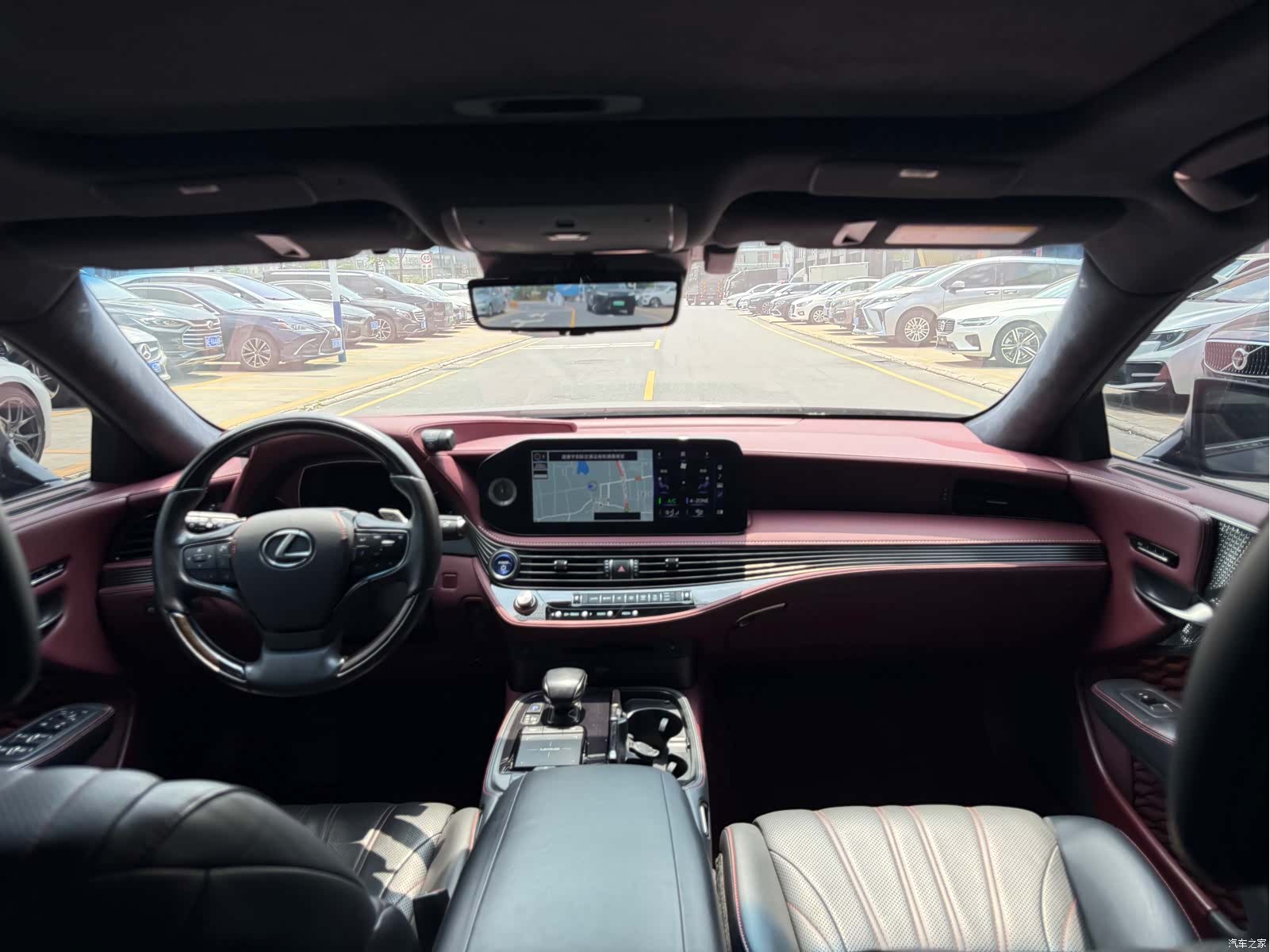 Lexus LS, 2021 7