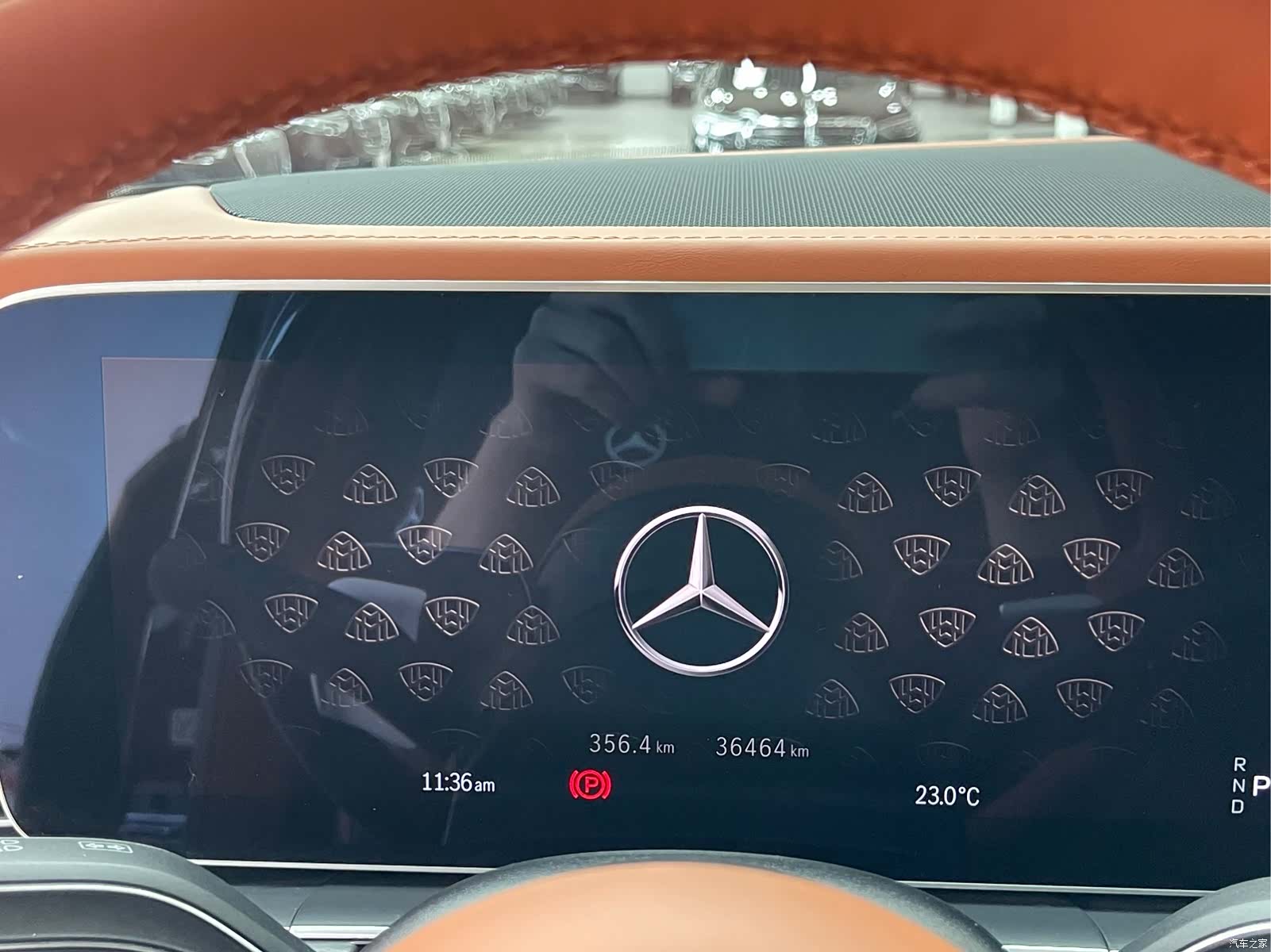 Mercedes-Benz GLS, 2024 16