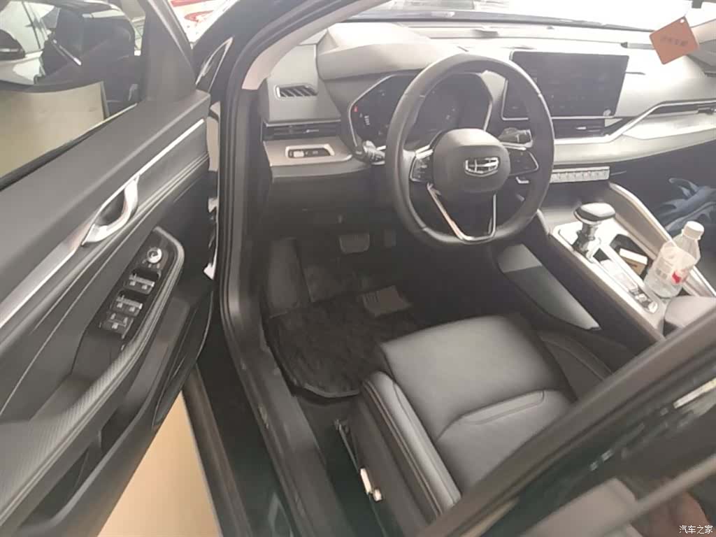 Geely Preface, 2022 16