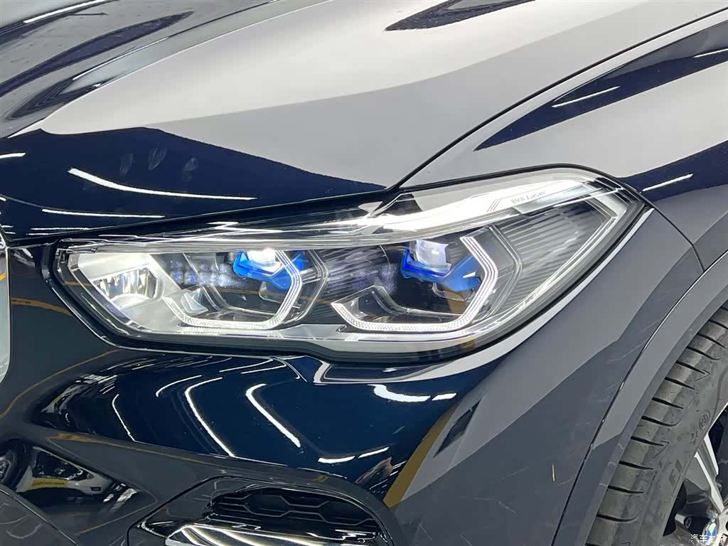 BMW X5, 2024 9