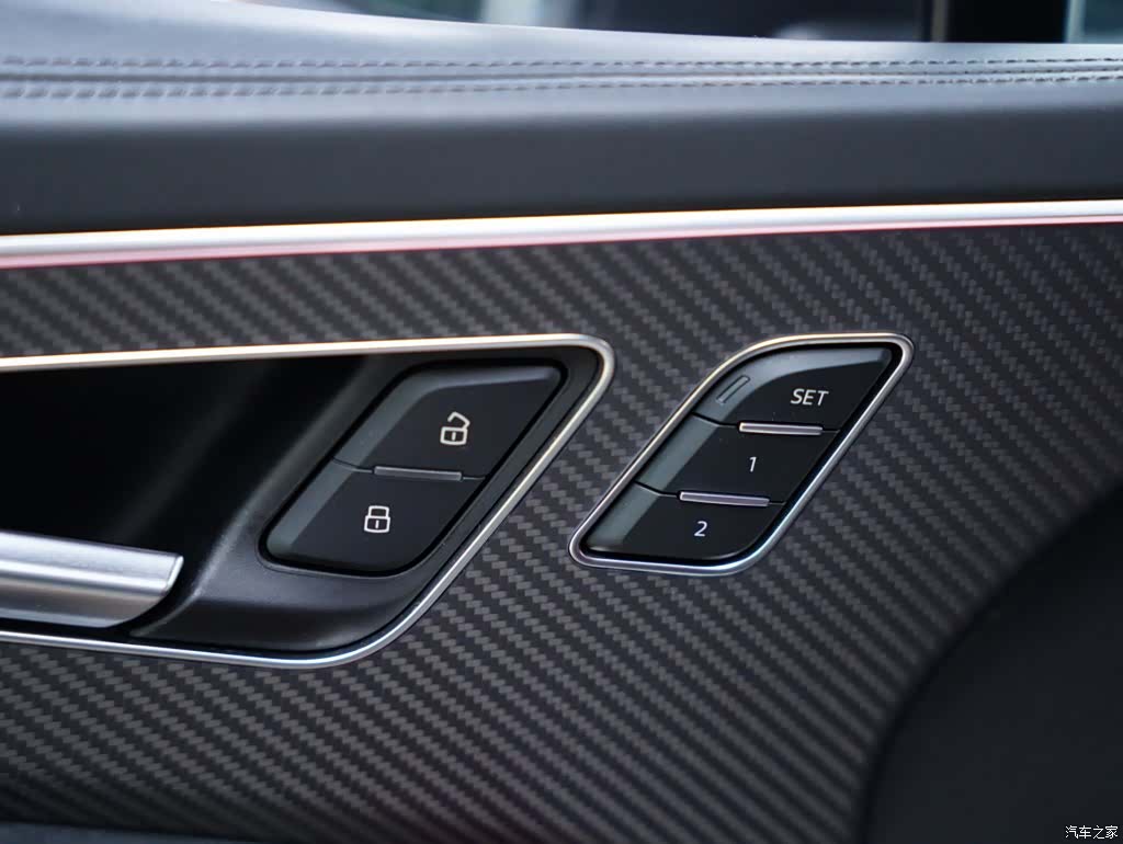 Audi Q7, 2024 32