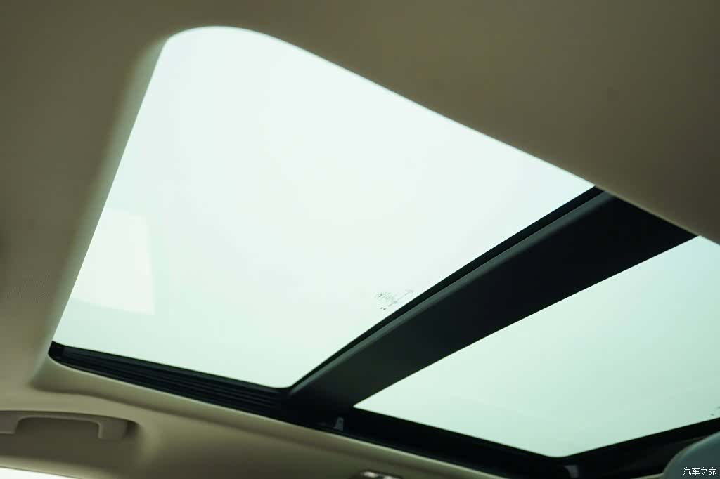 Ford Explorer, 2024 12