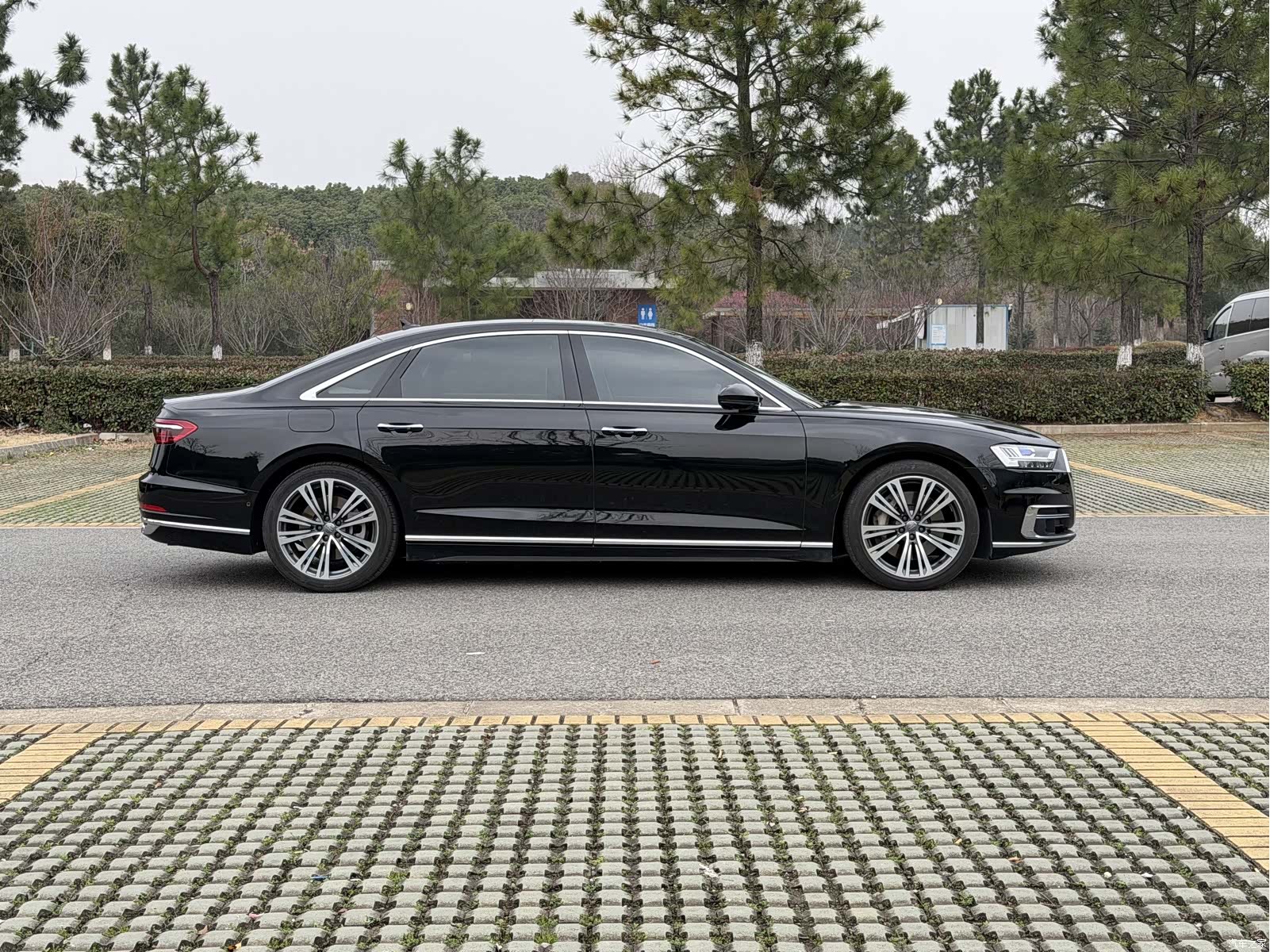 Audi A8L, 2019 2
