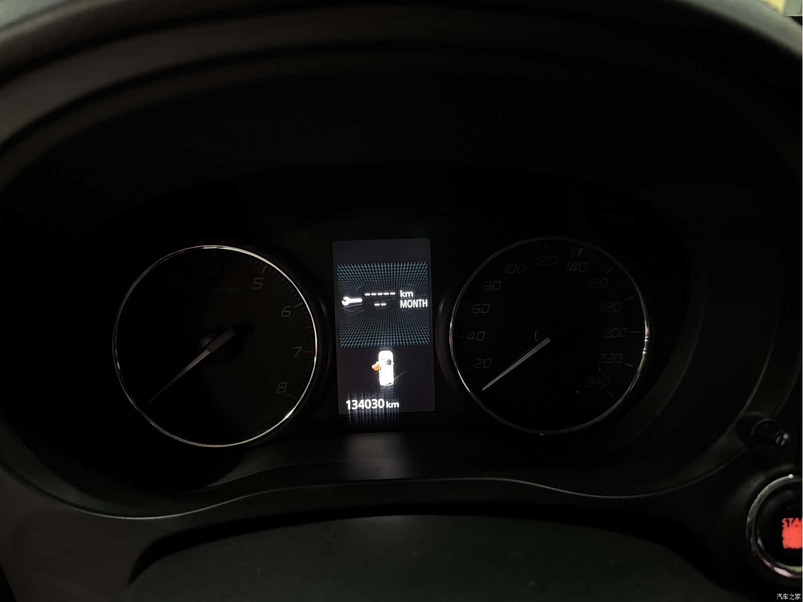 Mitsubishi Outlander, 2017 16