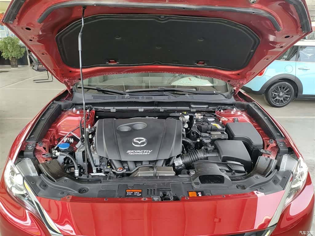 Mazda CX-4, 2019 16