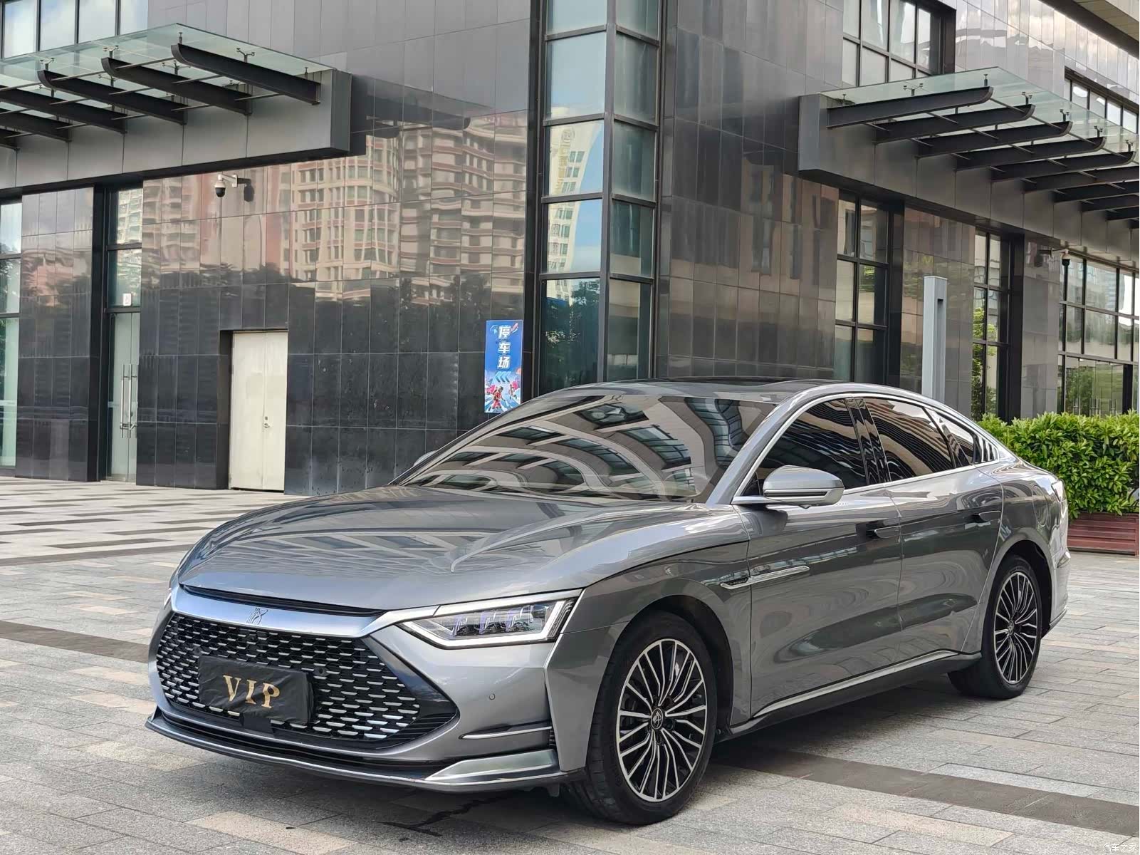 BYD Han, 2021 3