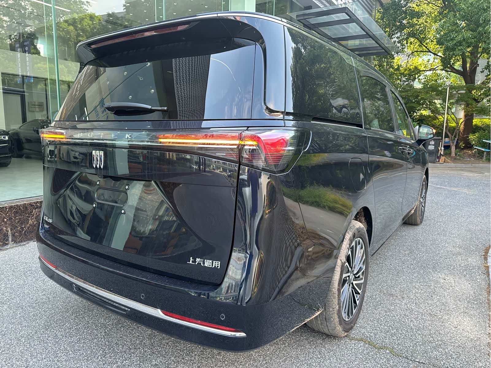 Buick GL8, 2026 10
