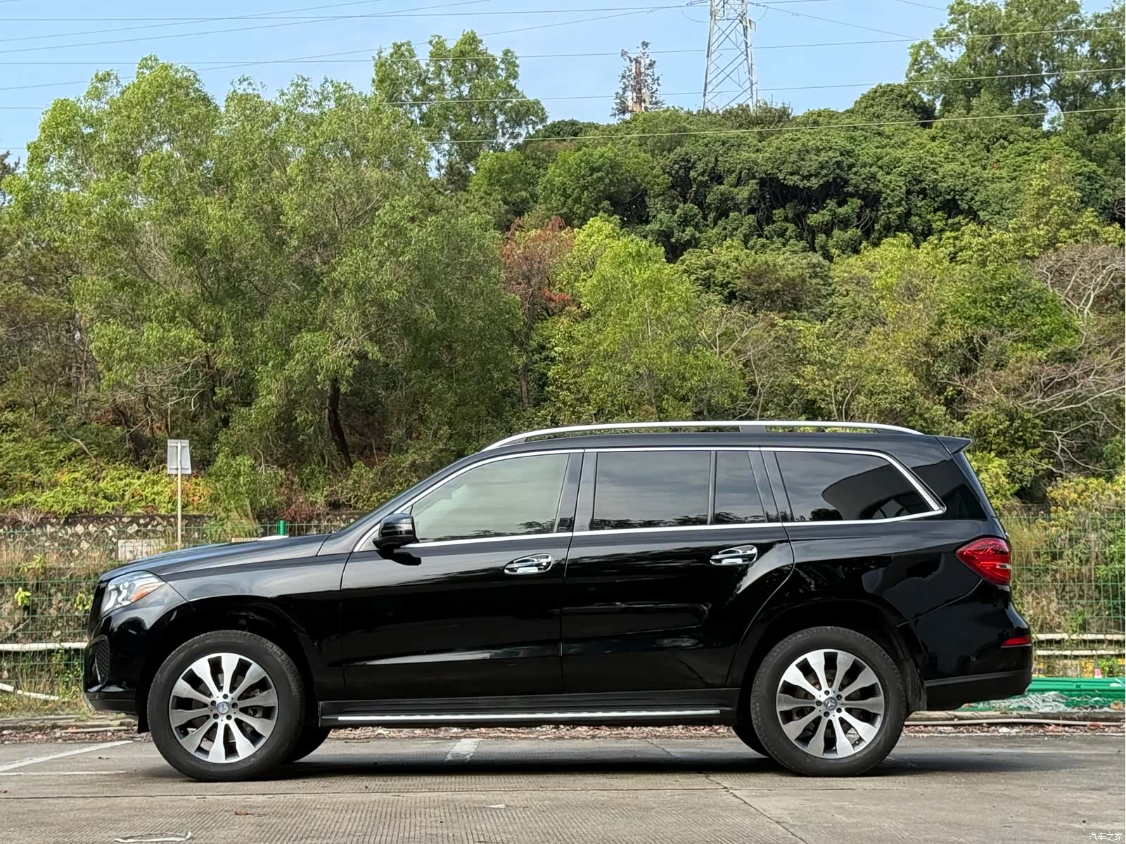 Mercedes-Benz GLS, 2018 15