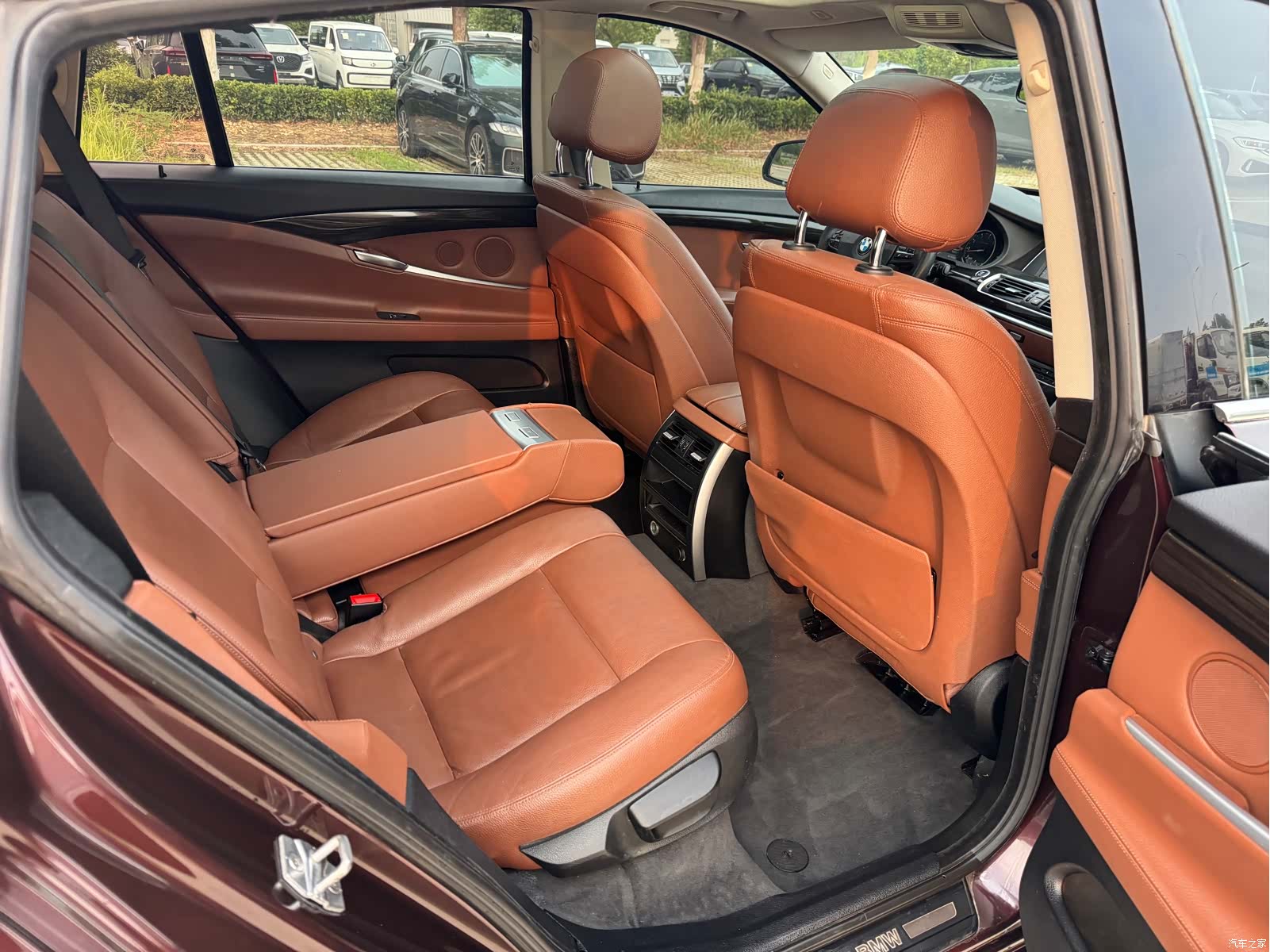 BMW 5 Series, 2017 11