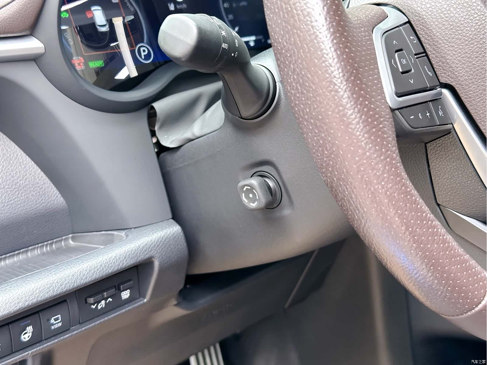 Toyota Granvia, 2023 33