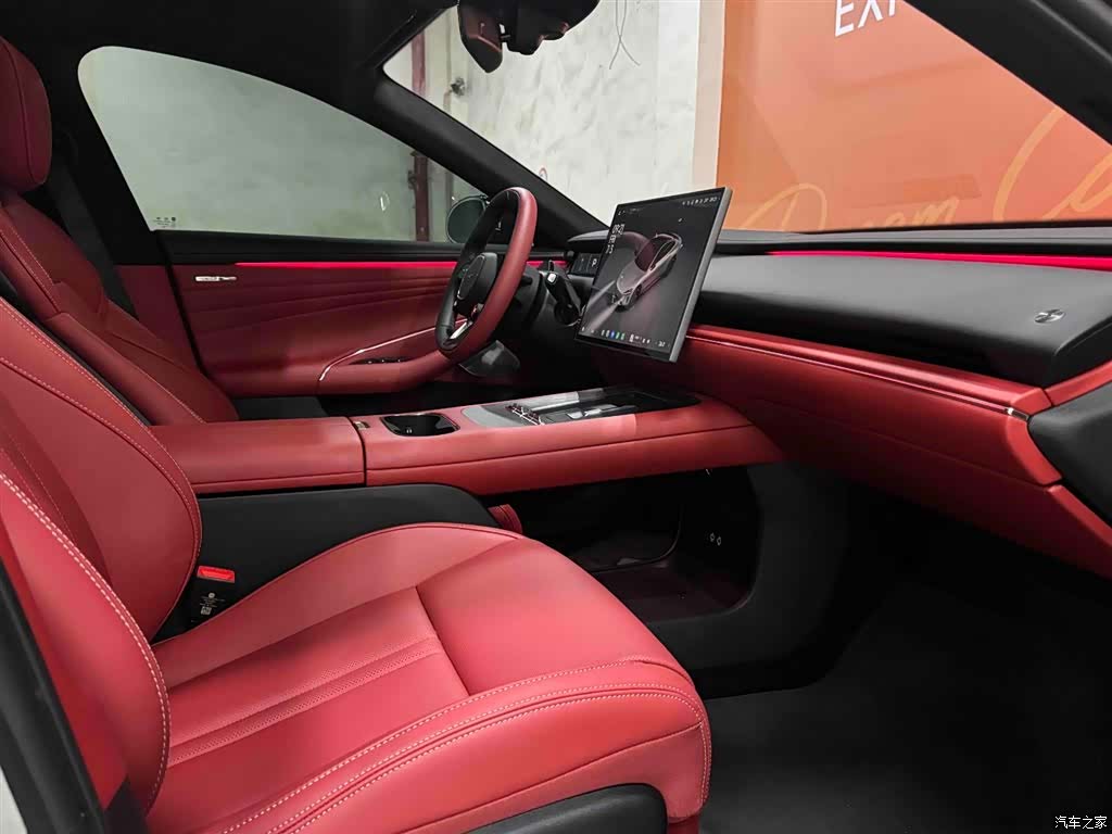 Xiaomi SU7, 2026 14