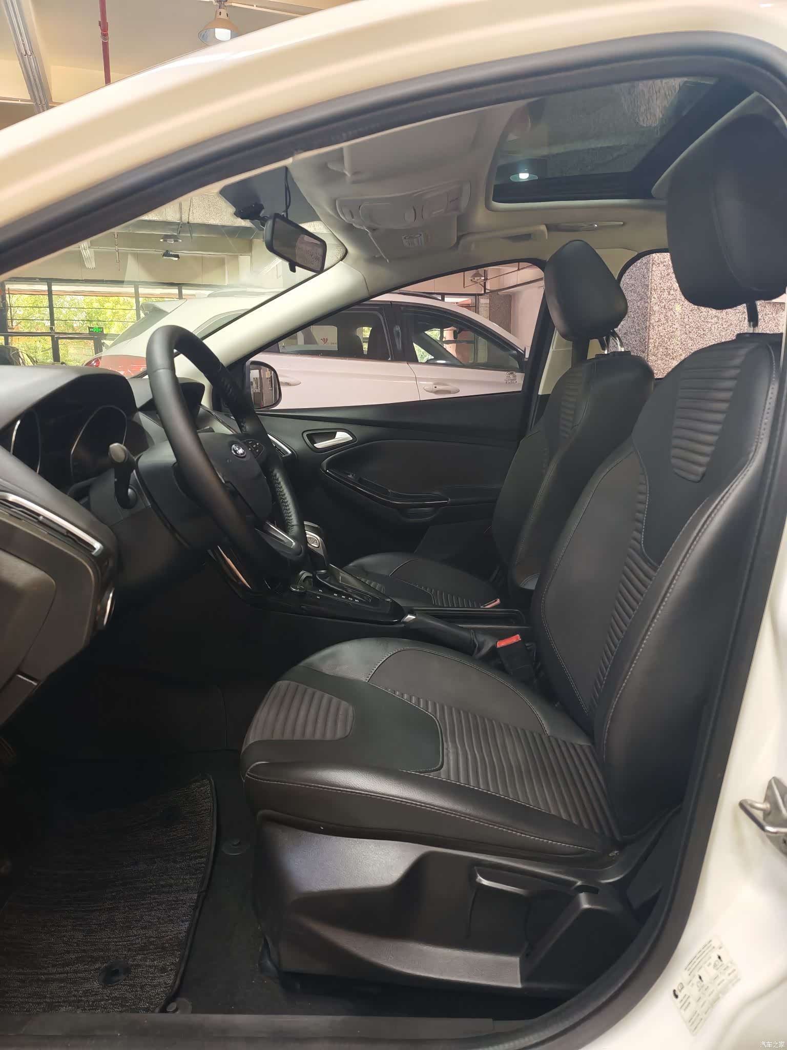 Ford Focus, 2018 4