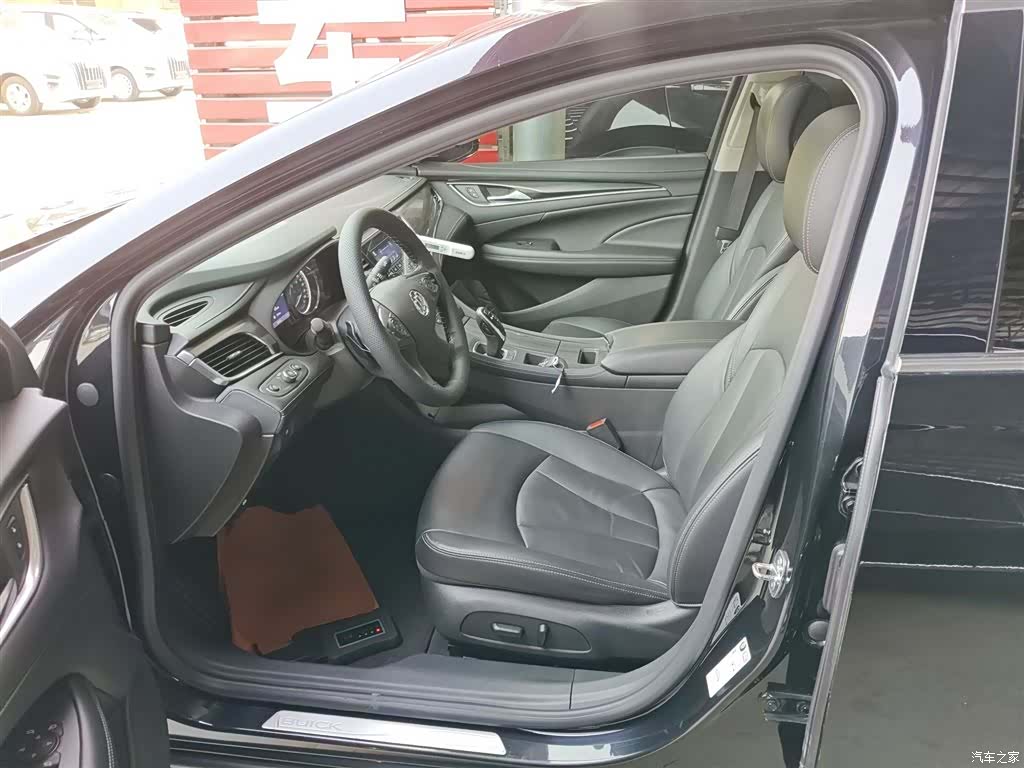 Buick LaCrosse, 2020 15