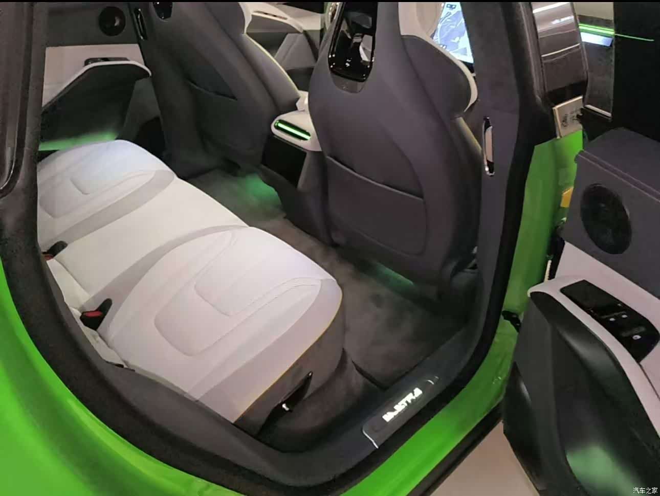 Lotus ELETRE, 2025 6
