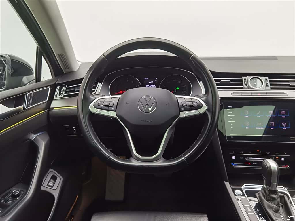 Volkswagen Magotan, 2021 11