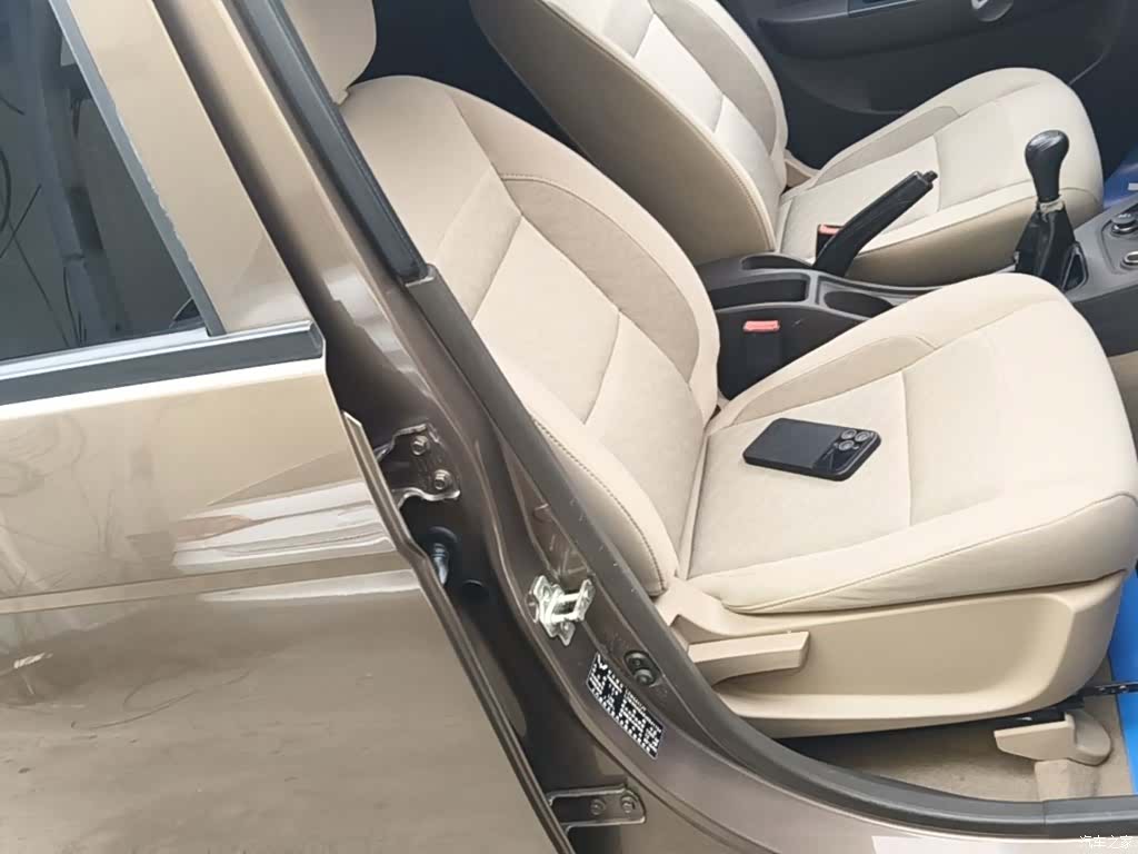 Wuling Hongguang, 2018 25