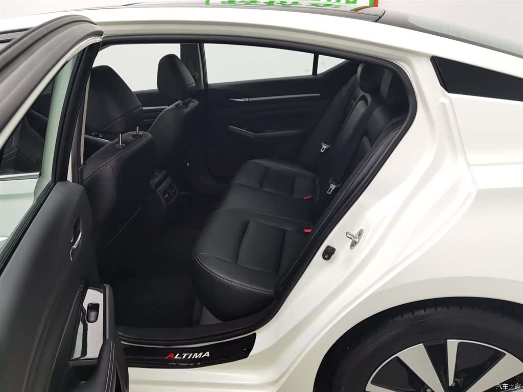 Nissan Teana, 2019 15
