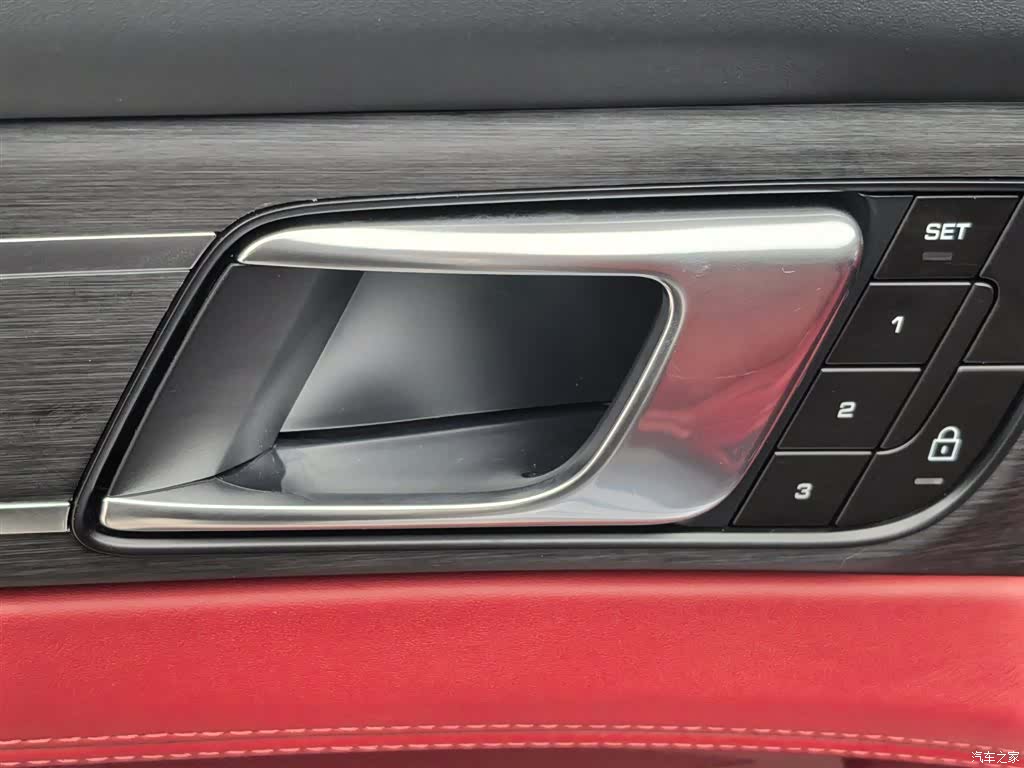 Porsche Panamera, 2023 28