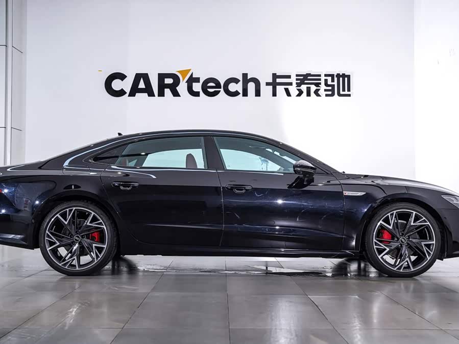 Audi A7L 2025, фото 5