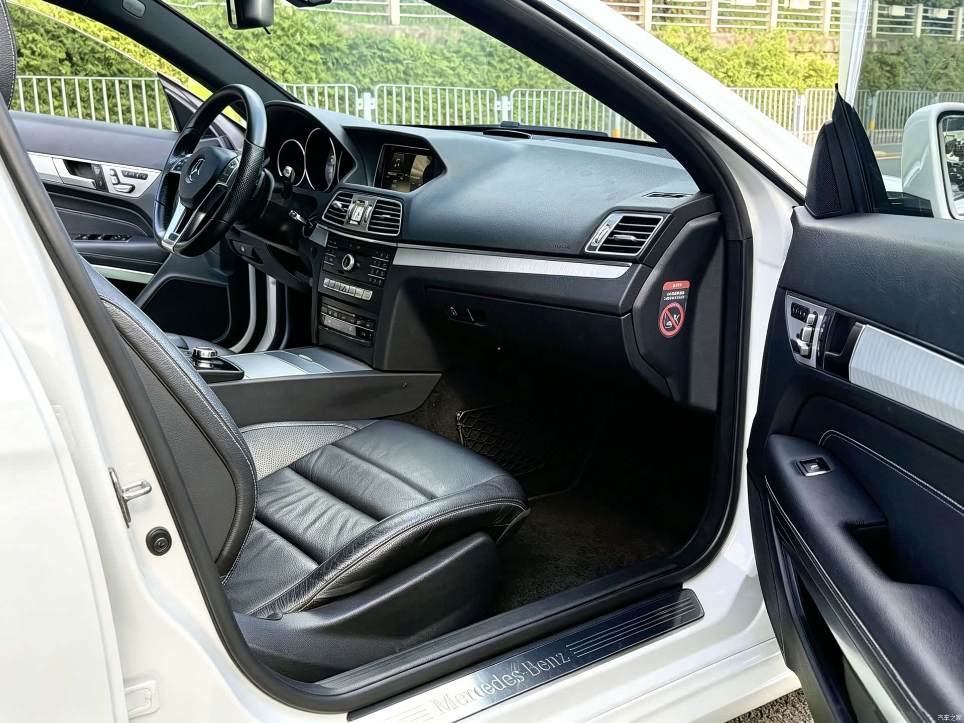 Mercedes-Benz E-Class, 2017 11