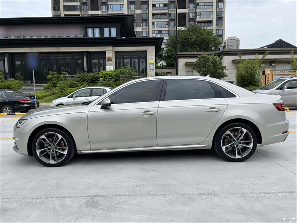 Audi A4L, 2018 20