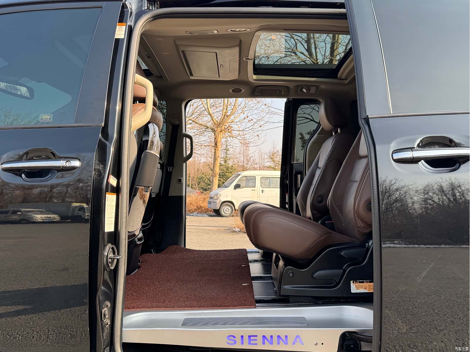 SIENNA LTD, 2018 13