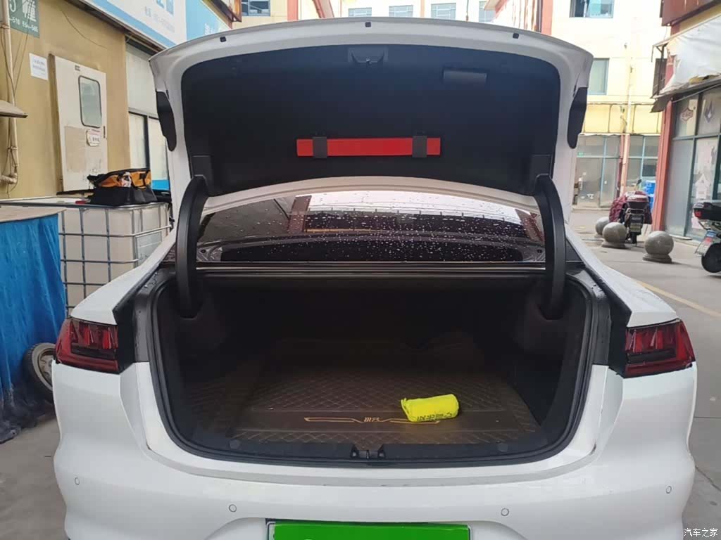 BYD Han, 2021 19
