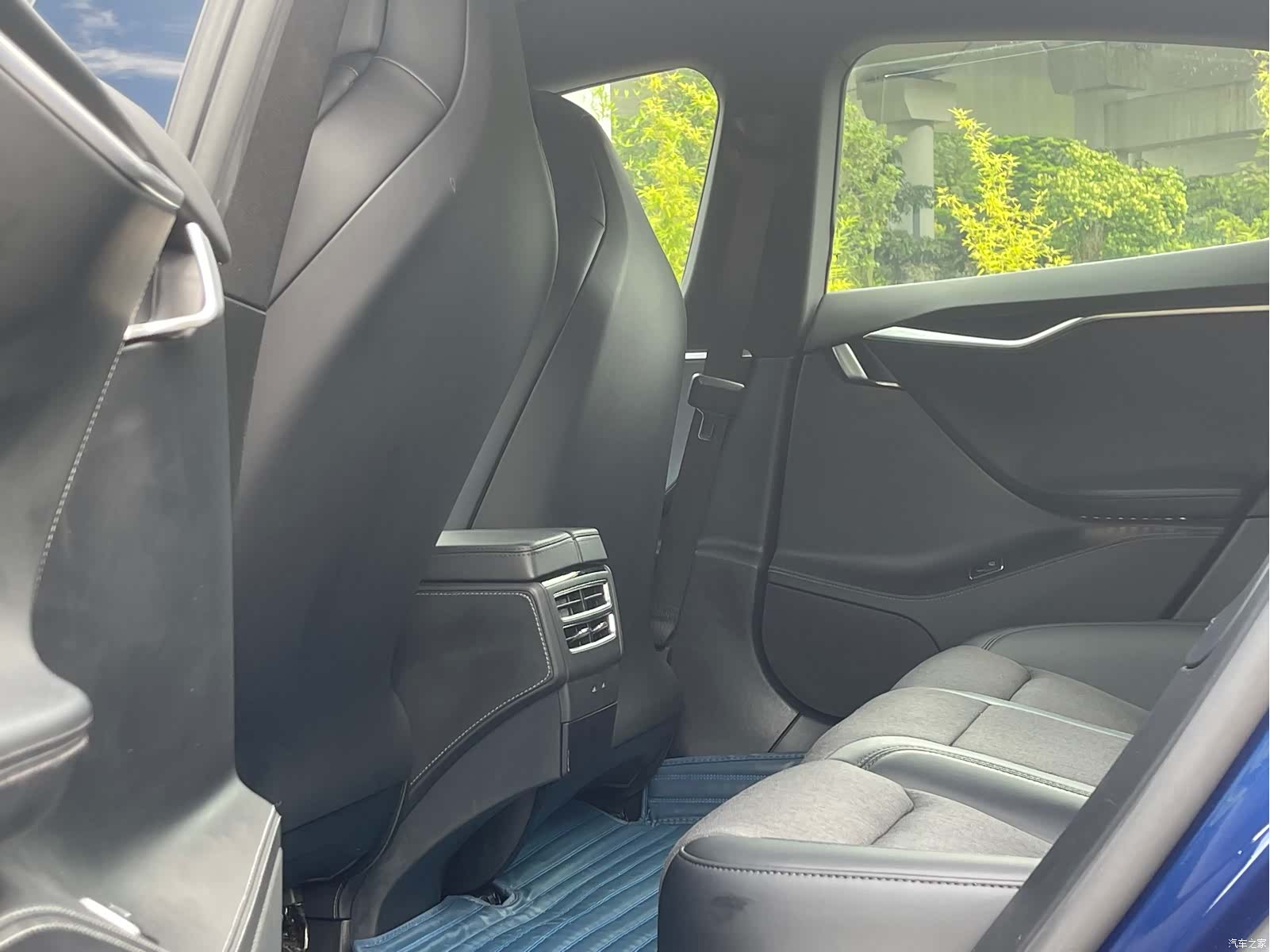 Tesla Model S, 2018 15