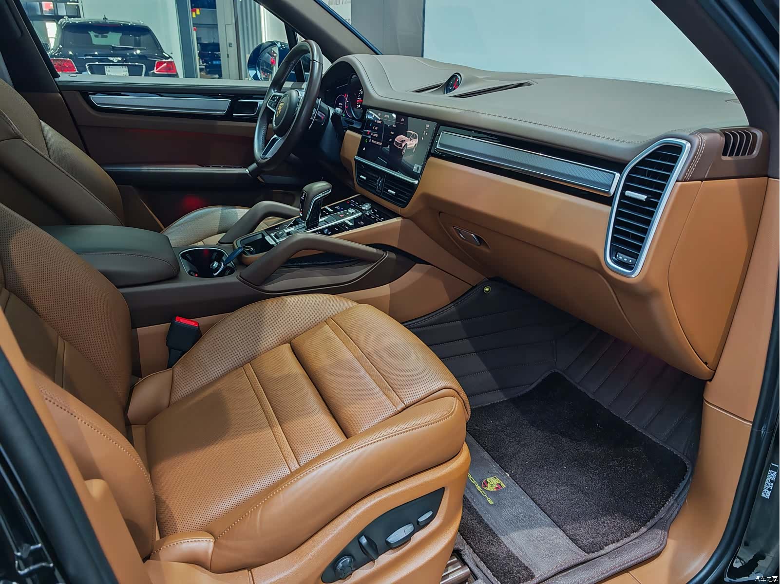 Porsche Cayenne, 2023 14