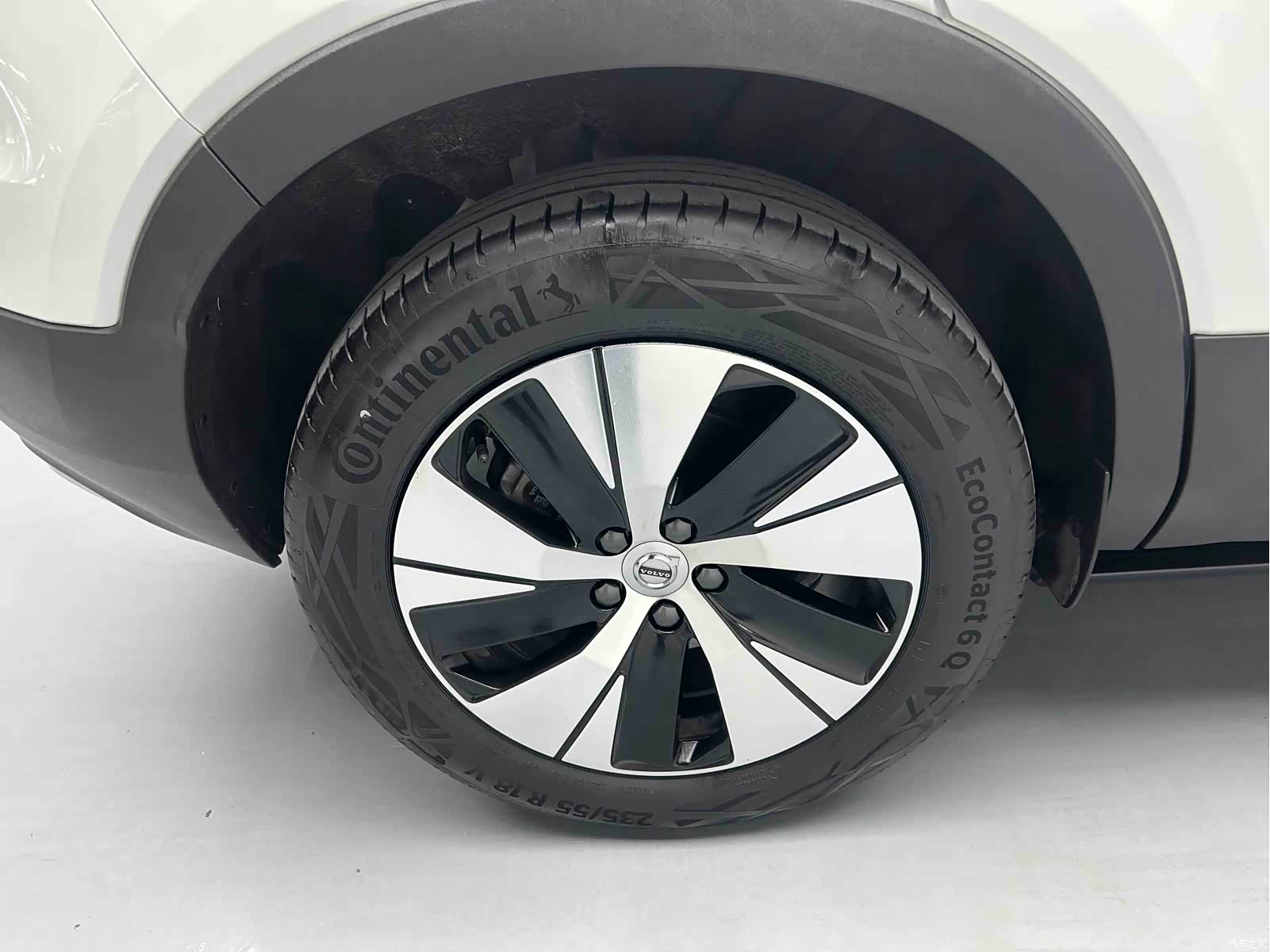 Volvo XC40, 2024 8