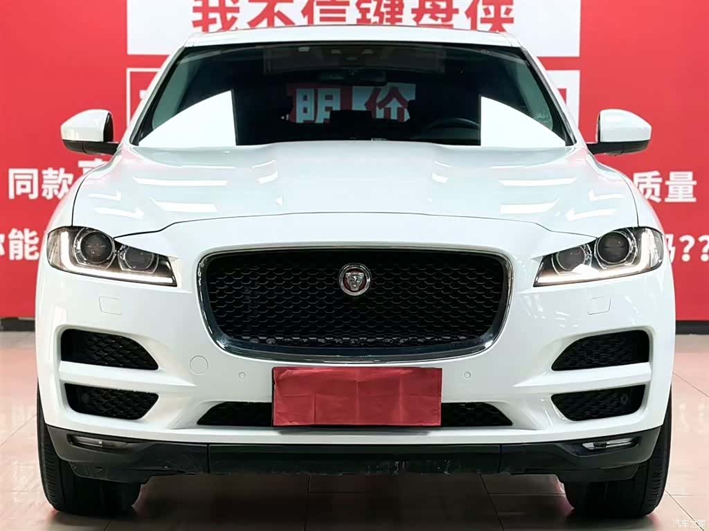 Jaguar F-PACE, 2018 2