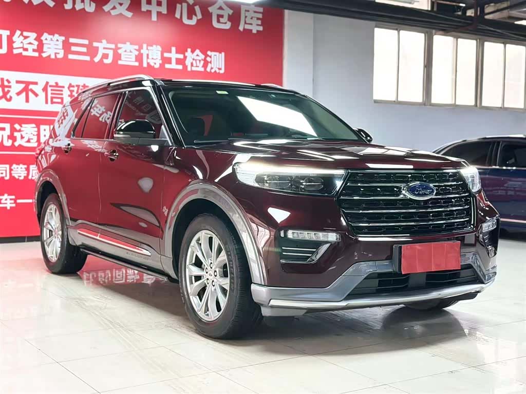 Ford Explorer, 2021 3
