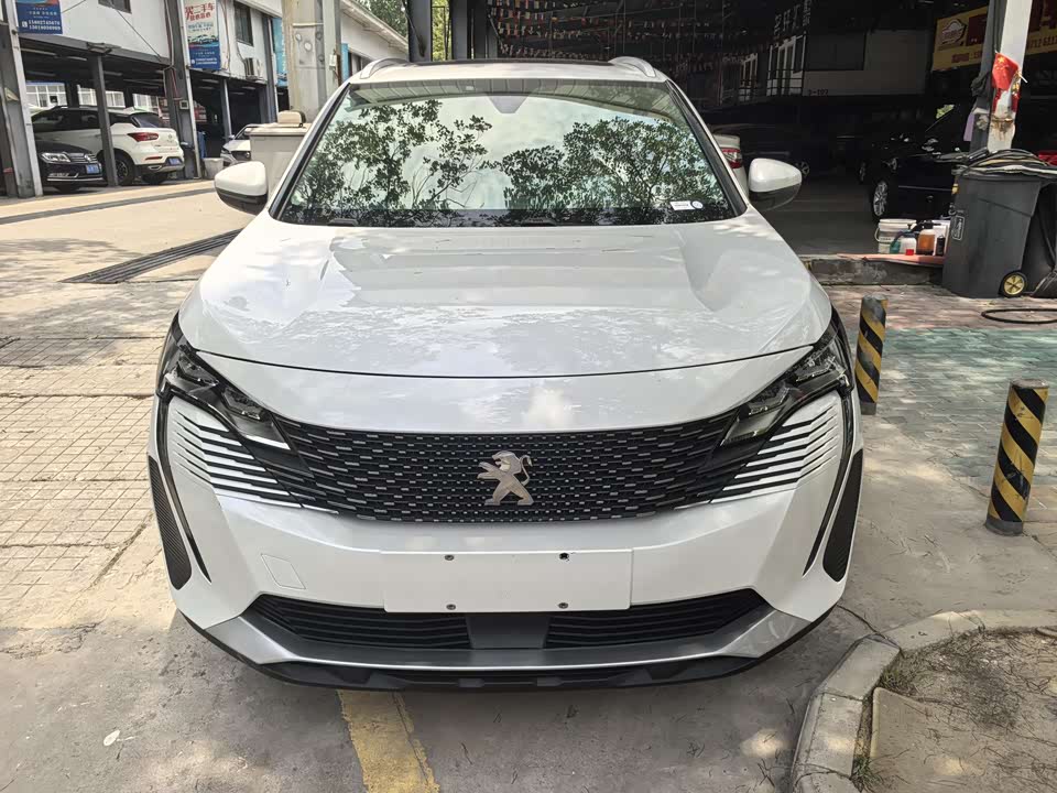 Peugeot 4008 Peugeot 4008