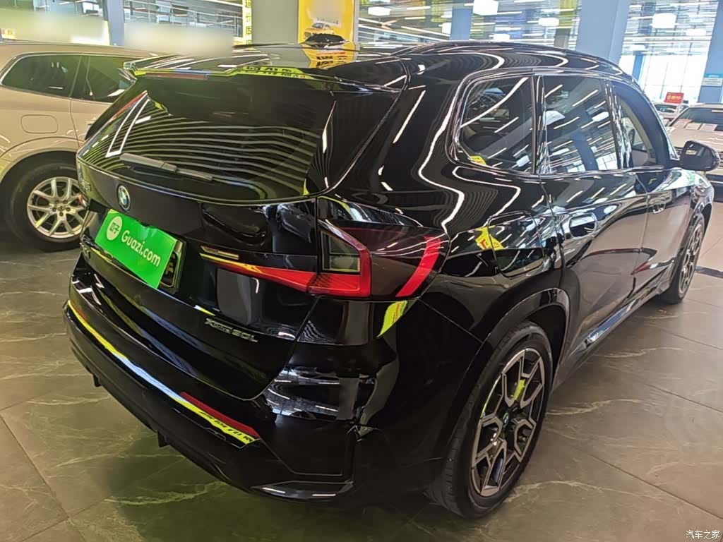 BMW iX1, 2024 7