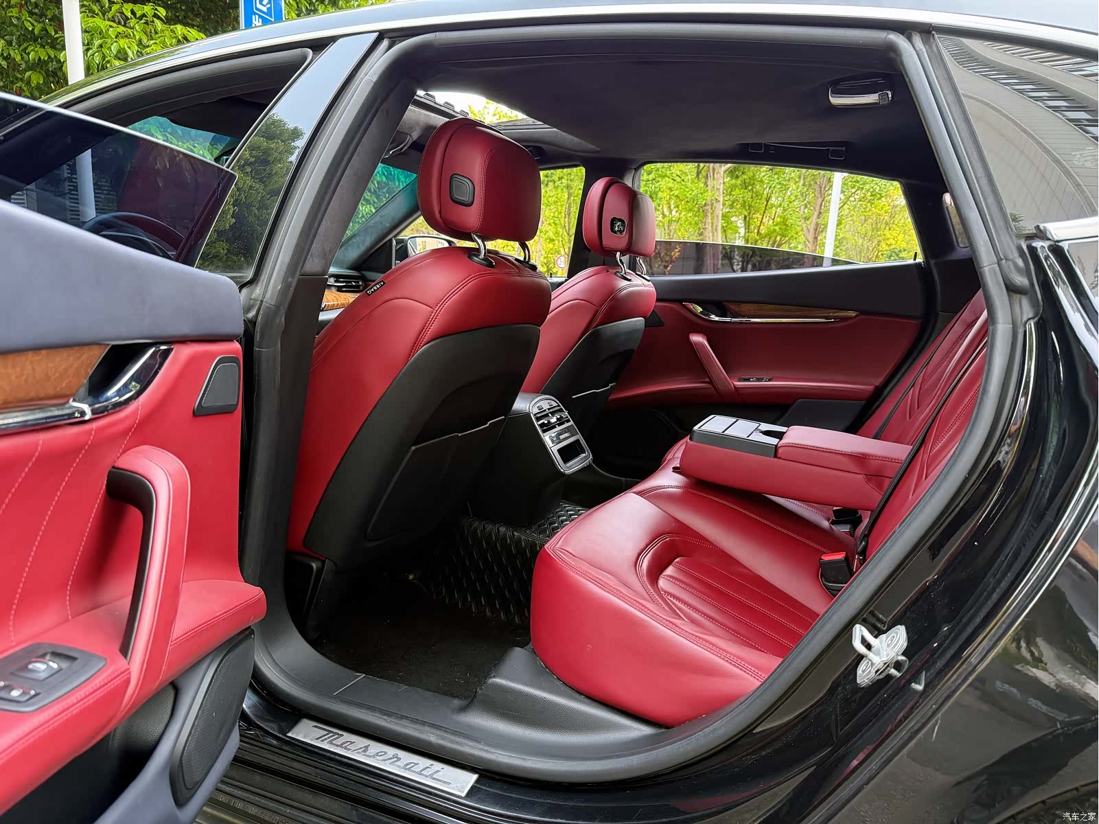 Maserati Q4, 2014 7
