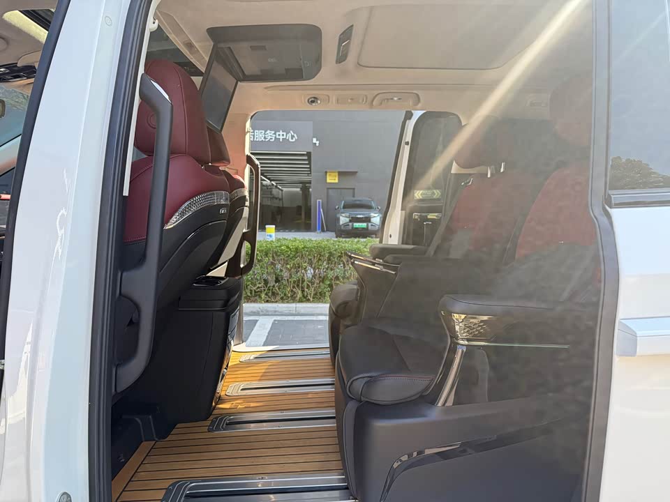 Trumpchi Trumpchi E9