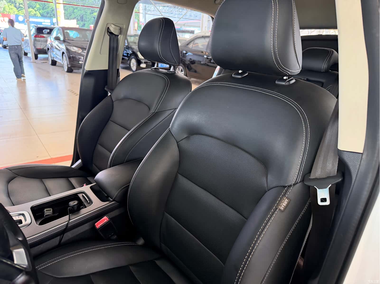 Geely Emgrand, 2017 27