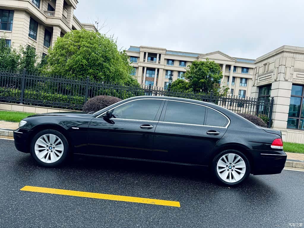 BMW 7 Series, 2008 8